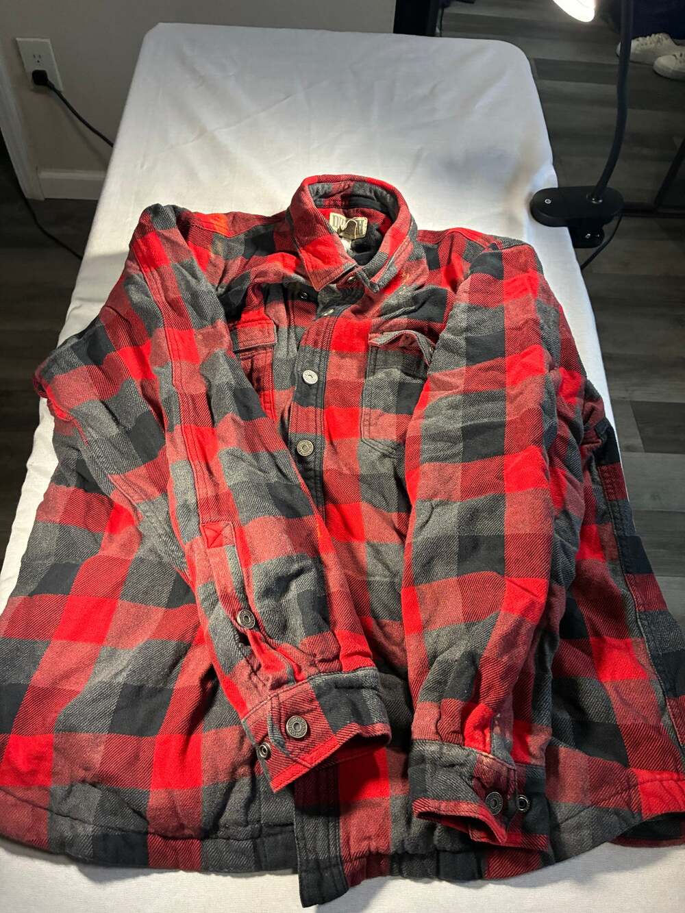 Duluth Trading Co Red Black Buffalo Plaid Flannel Shirt Workwear Size L
